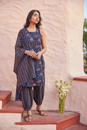 3 Piece Printed Kurta Set With Cuffed Salwar Pant and Dupatta