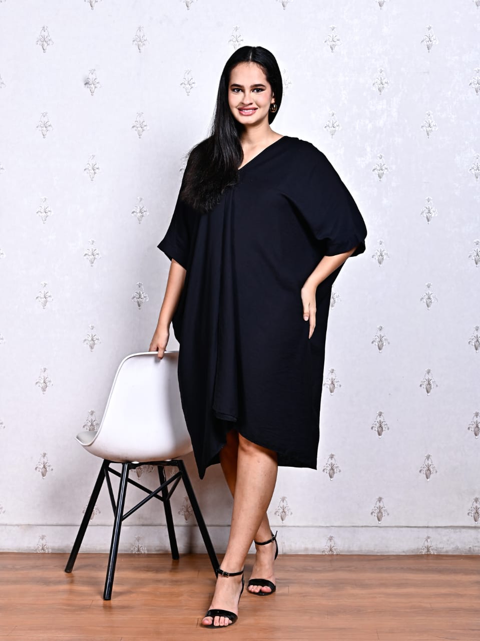 Classic Black V-Neck Kaftan Dress in Blended Cotton